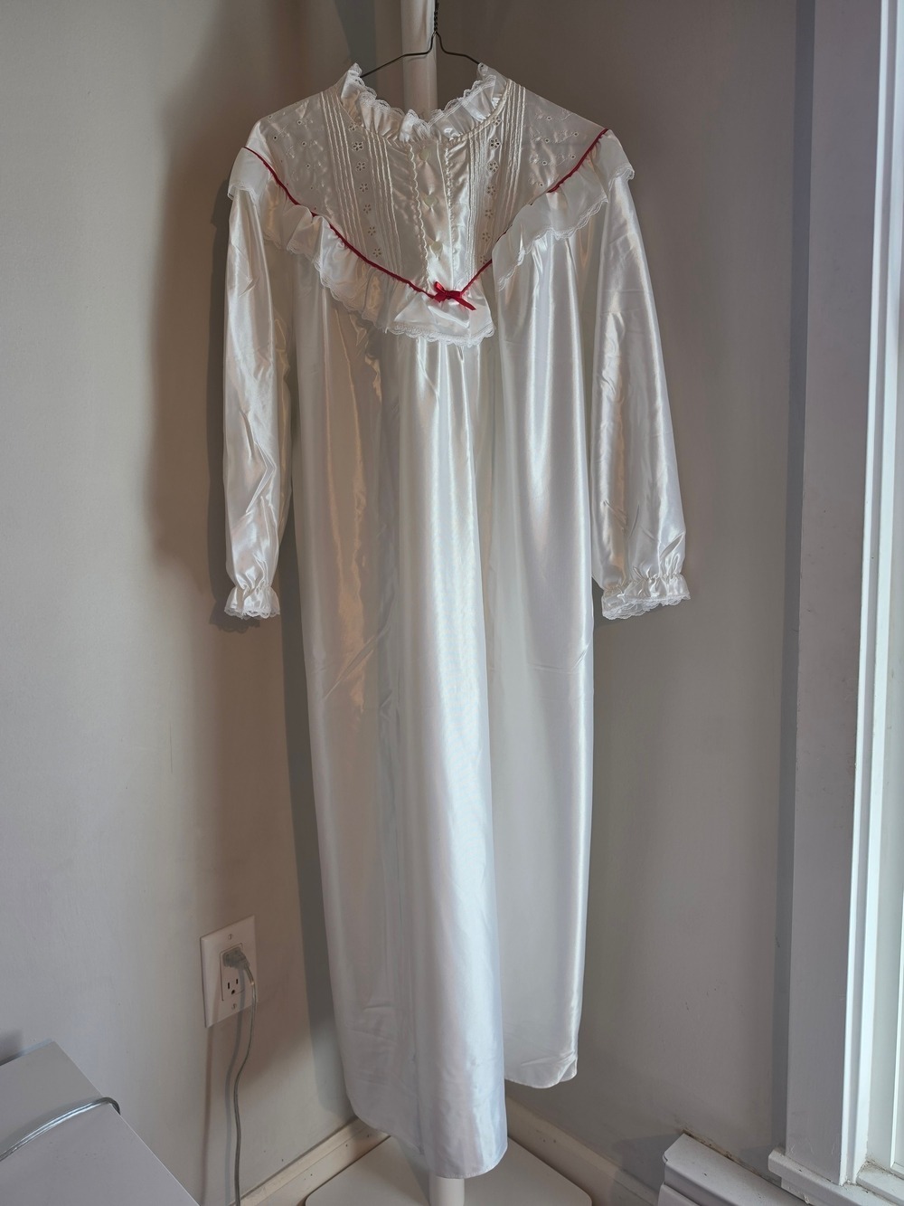 Vintage Avon White Long-Sleeve Nightgown with Red Trim